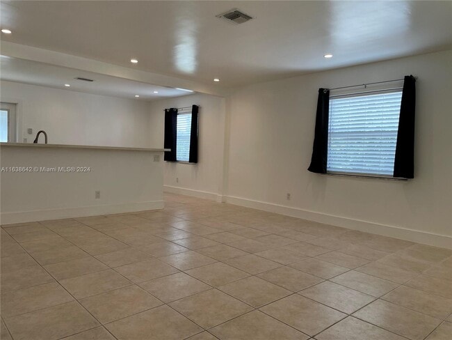Foto del edificio - 5810 Arthur St