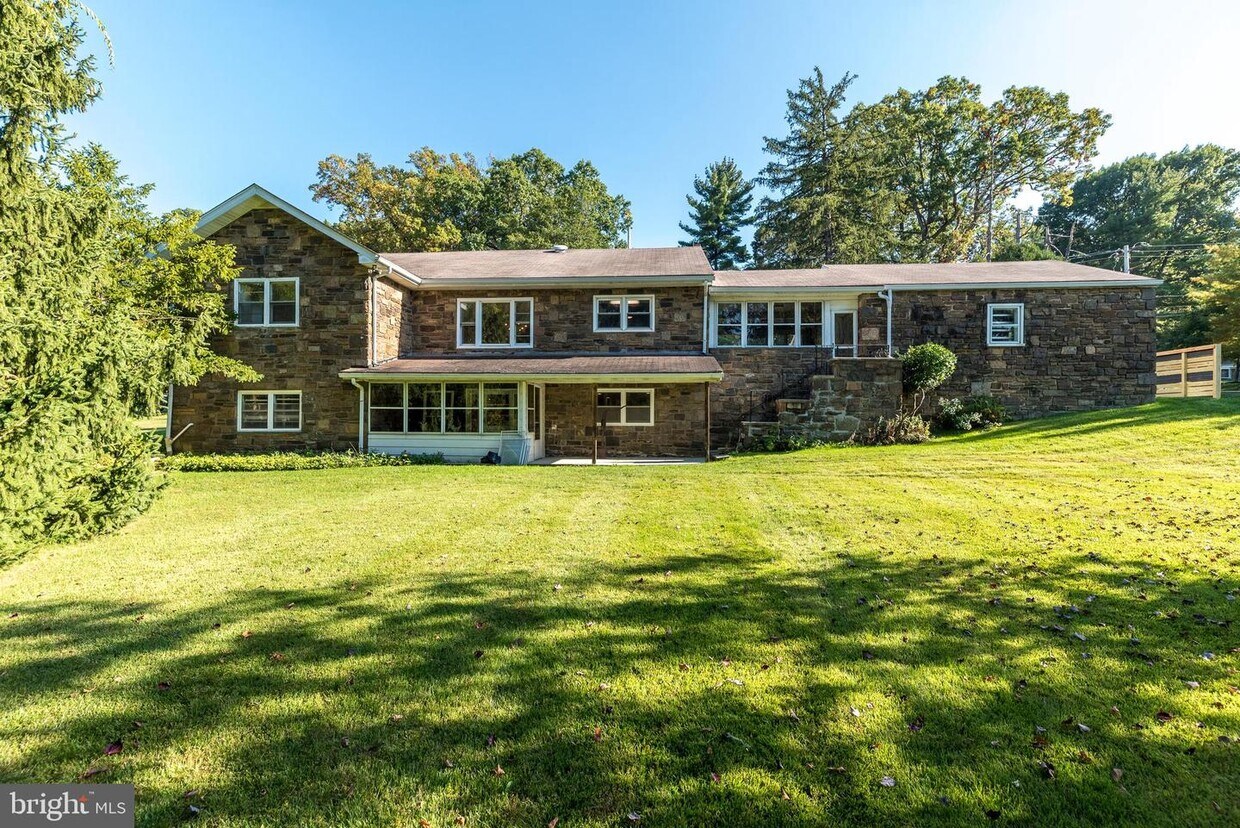 932 Croton Rd, Wayne, PA 19087 House Rental in Wayne, PA