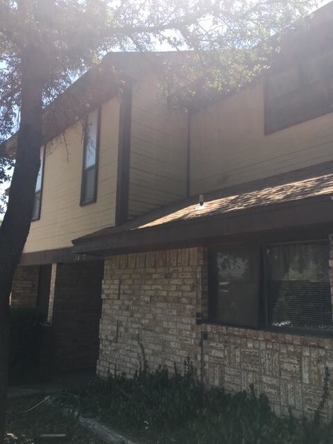 Primary Photo - 3407 Rocky Lane Rd