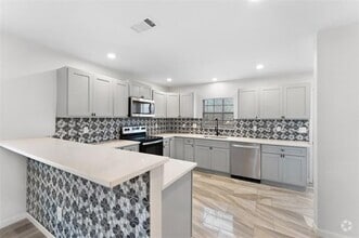 Building Photo - 801 Peters Colony