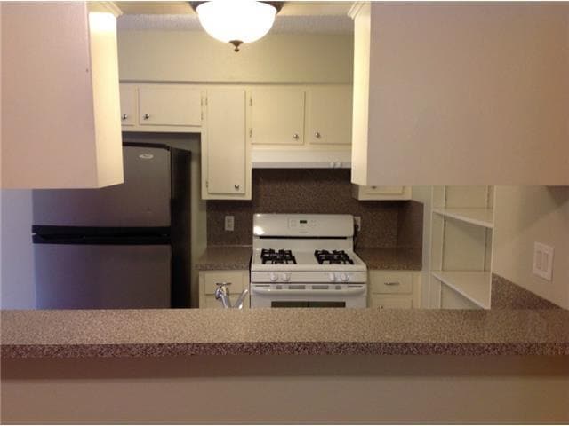 Primary Photo - 1601 Rutland Dr