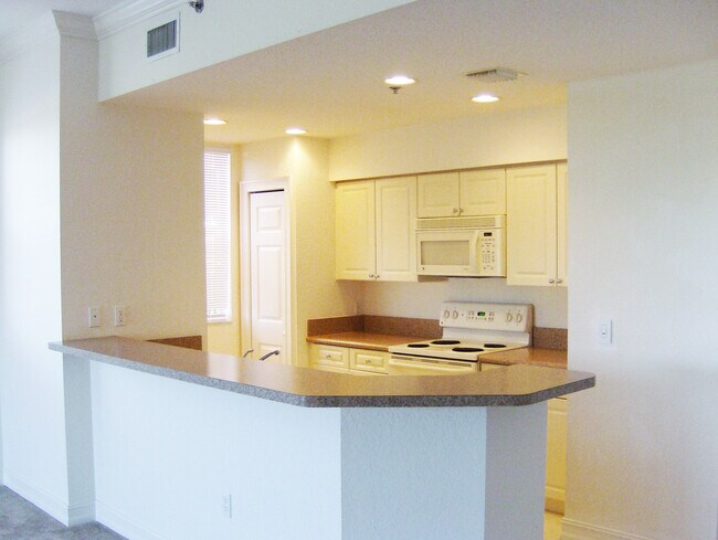 Kitchen 2 - 4530 Pga Blvd