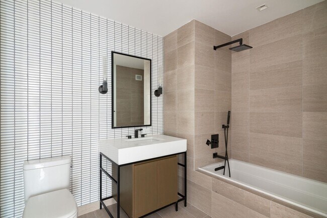 Foto del edificio - 2 Shore Ln
