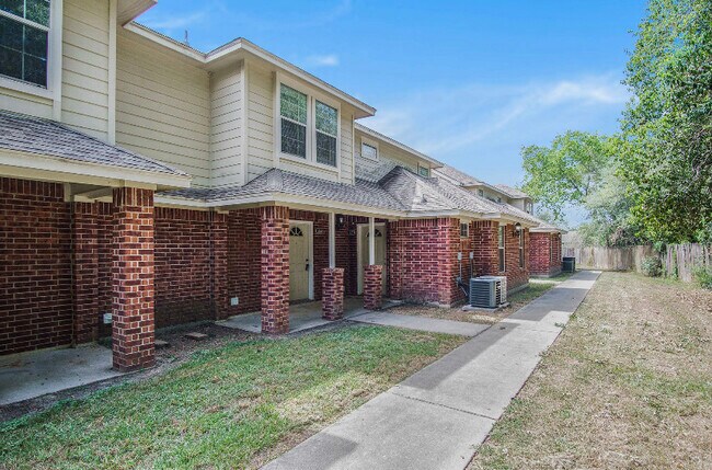 Building Photo - 1233 Lovett St