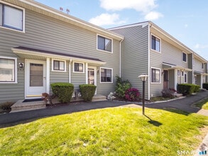 Building Photo - 344 Monticello Dr