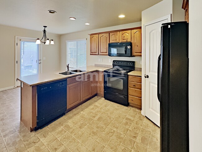 Foto del edificio - 4778 Wilson Way