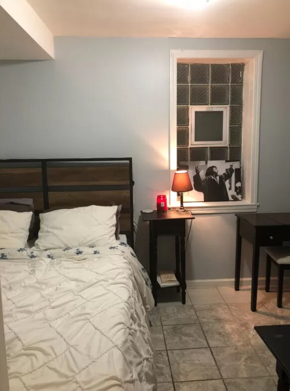 Foto del edificio - 3339 W Crystal St