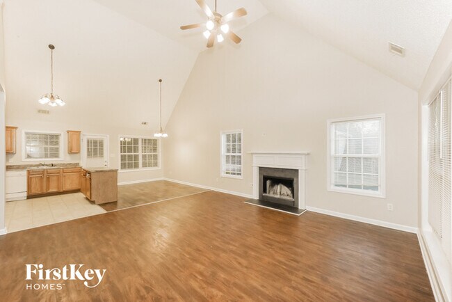 Building Photo - 6010 Raventree Ct