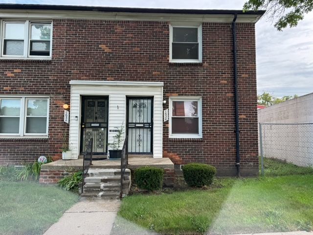 Foto principal - 1630 Outer Dr E