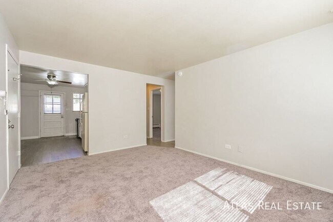 Foto del edificio - 2337 S Locust St