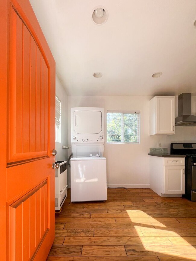 Foto del edificio - 3425 Alice St