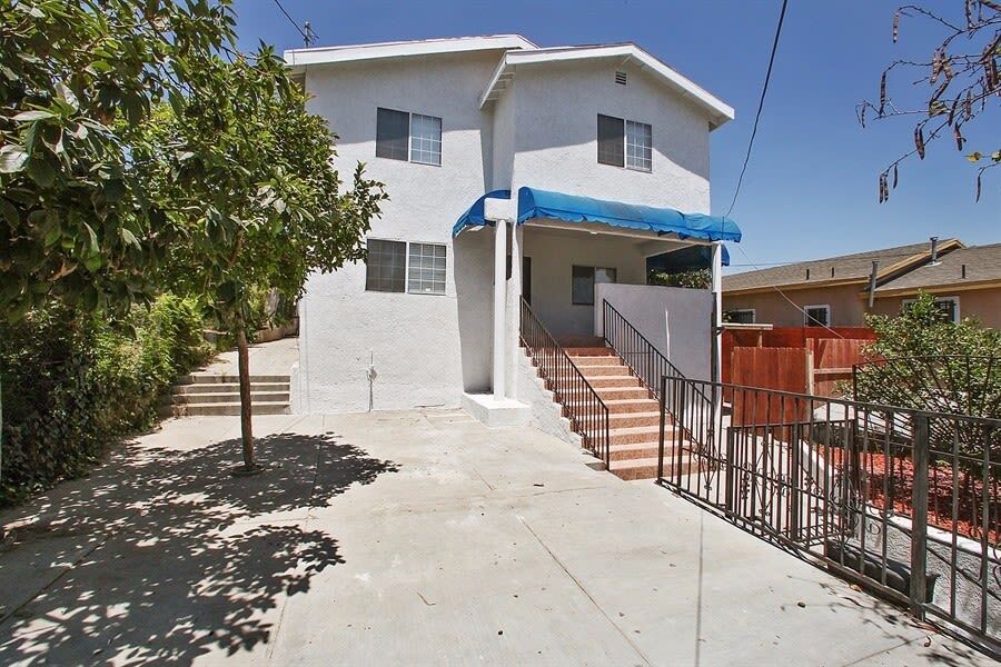 Primary Photo - 357 Cornwell St