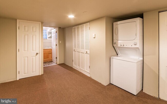 Foto del edificio - 5740 N 20th St