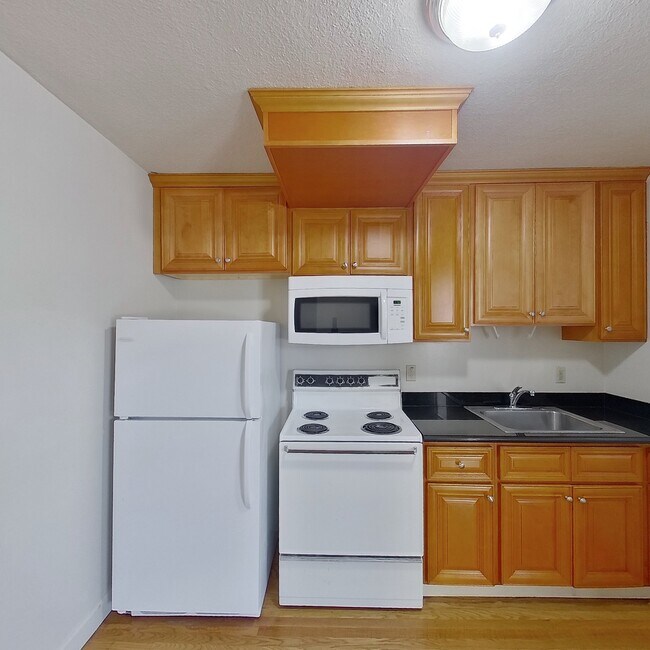 Foto del edificio - 2750 Dwight Way