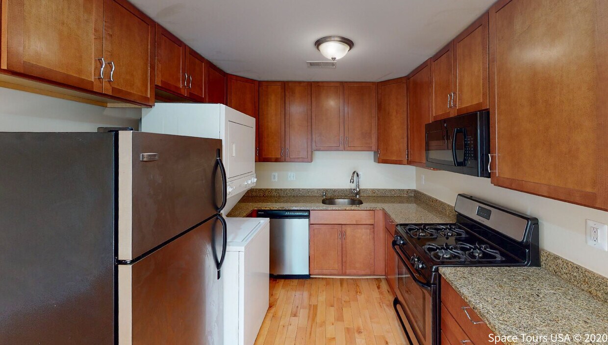 310 Atlantic St SE Unit 302B, Washington, DC 20032 Apartments 310