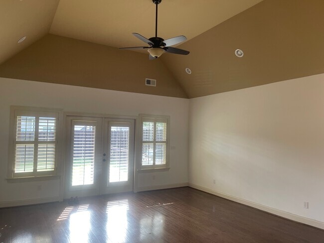 Foto del edificio - 316 Meadow Way