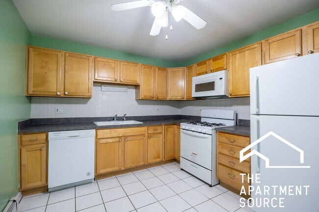 Foto del edificio - 1643 W Sherwin Ave