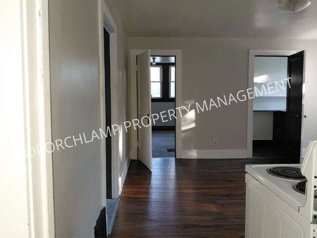 Building Photo - 505 Catawba Ave