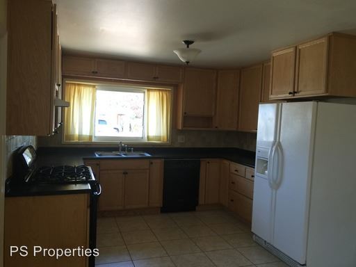 Foto del edificio - 1726 Utah St NE