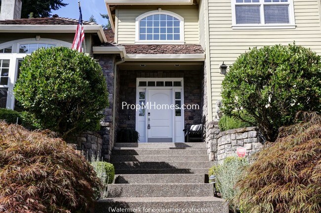 Foto del edificio - 2420 Remington Dr