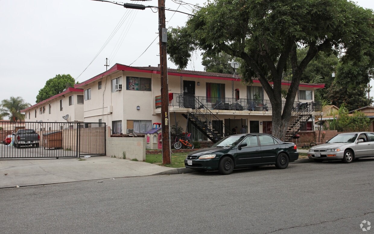 Primary Photo - 4015 Penn Mar Ave