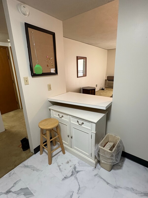 Foto del edificio - 2106 Kanawha Blvd E