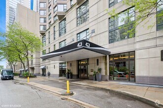 Building Photo - 401 E Ontario St