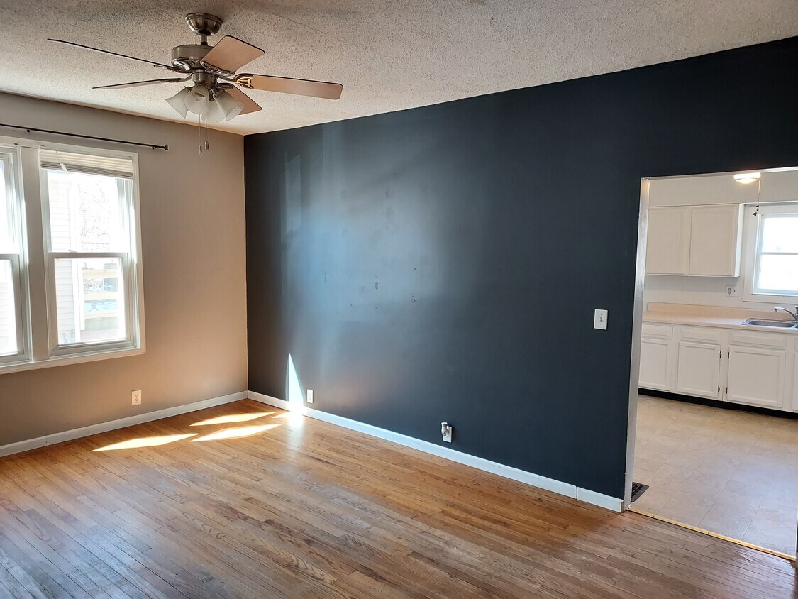 639 E Vandalia St, Edwardsville, IL 62025 House Rental in