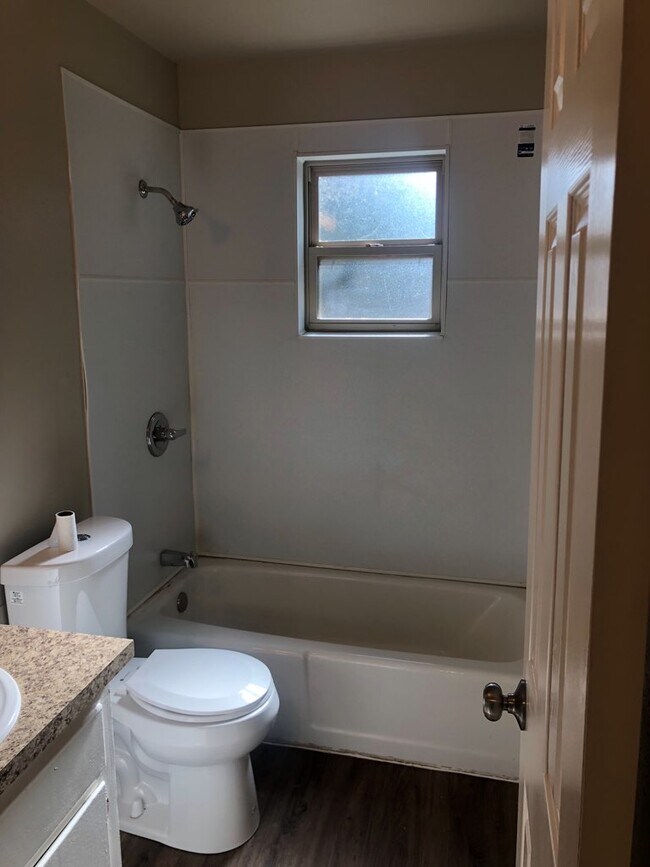 Foto del edificio - 1609 66th St