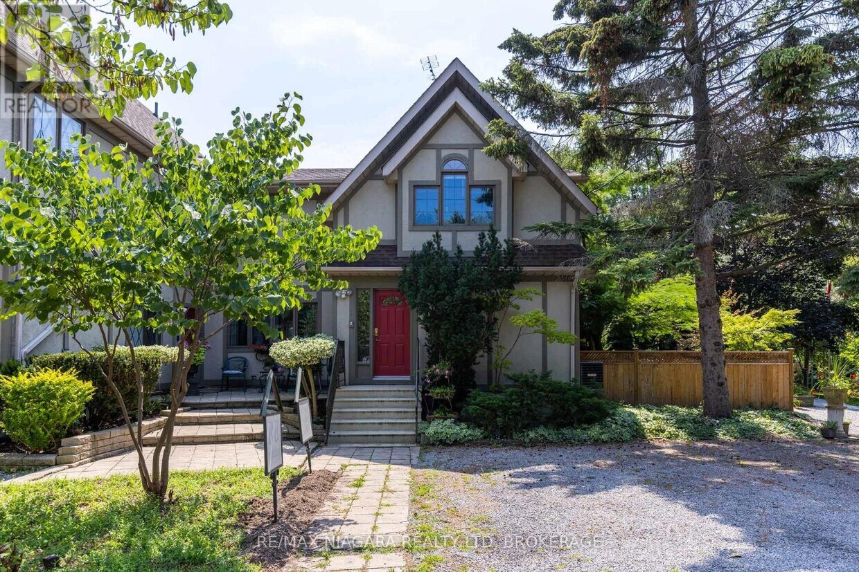 Photo principale - 388-388 Linwell Rd