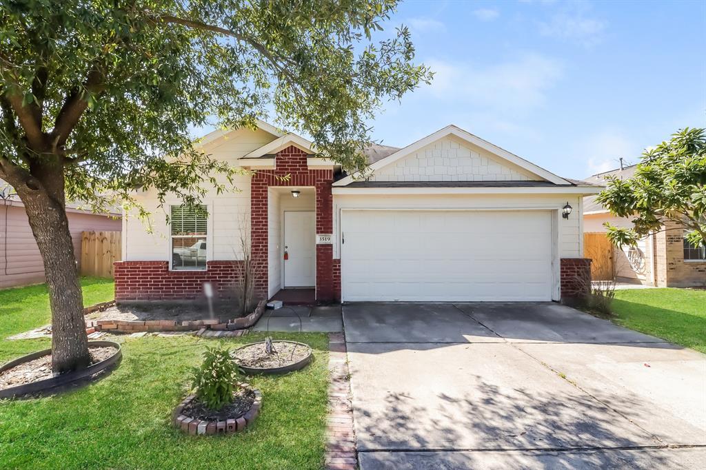 3519 Apache Meadows Drive, Baytown, TX 77521 House Rental in Baytown