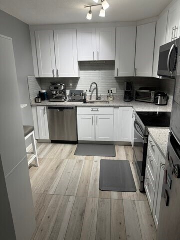 Foto del edificio - 595 Revere Beach Pkwy