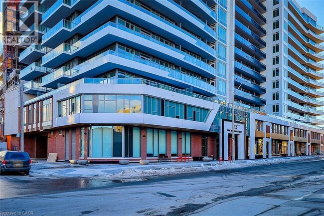 Building Photo - 212 King William St