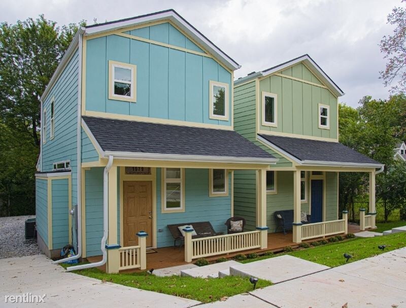 Primary Photo - 1 br, 1.5 bath Townhome - 1577 S Duncan Ave