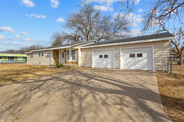 Building Photo - 101 E Williams St