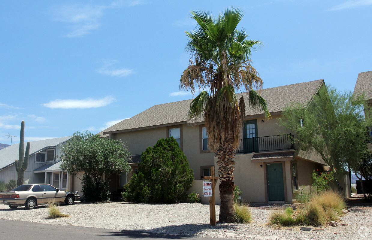 Foto del edificio - Alameda Rd Property