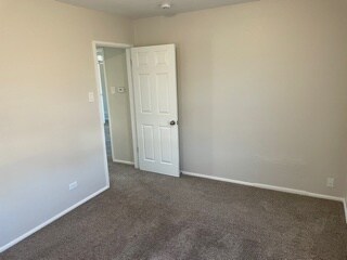 Building Photo - Cute 3 bed 1 bath with garage