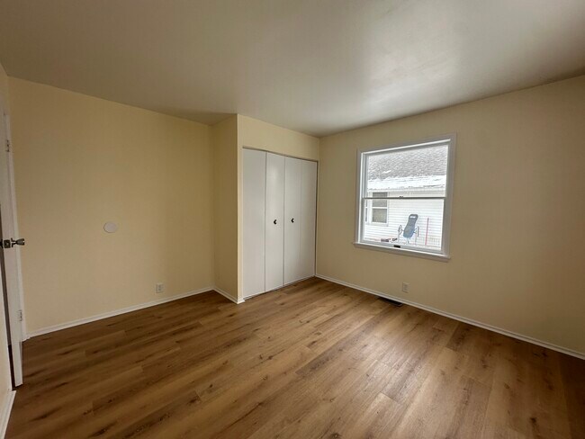 Foto del edificio - 712 Geyer Ave