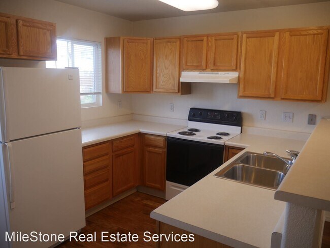 Building Photo - 3 br, 2.5 bath House - 7979 Antelope Ridge Pt