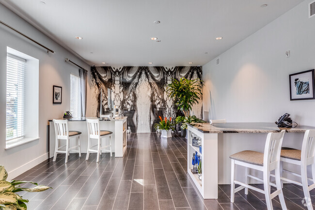 Interior Photo - The Oasis at Moss Park Preserve