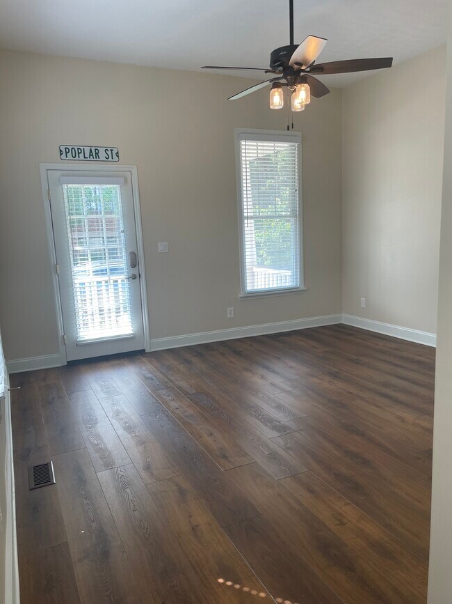 Living Room - 339 Poplar St