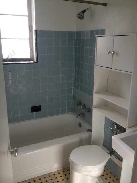 Foto del edificio - 1040 16th St