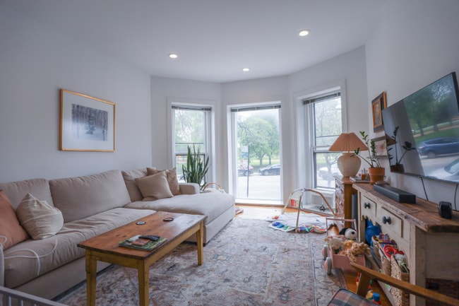 Photo - 1808 N Clark St Apartment