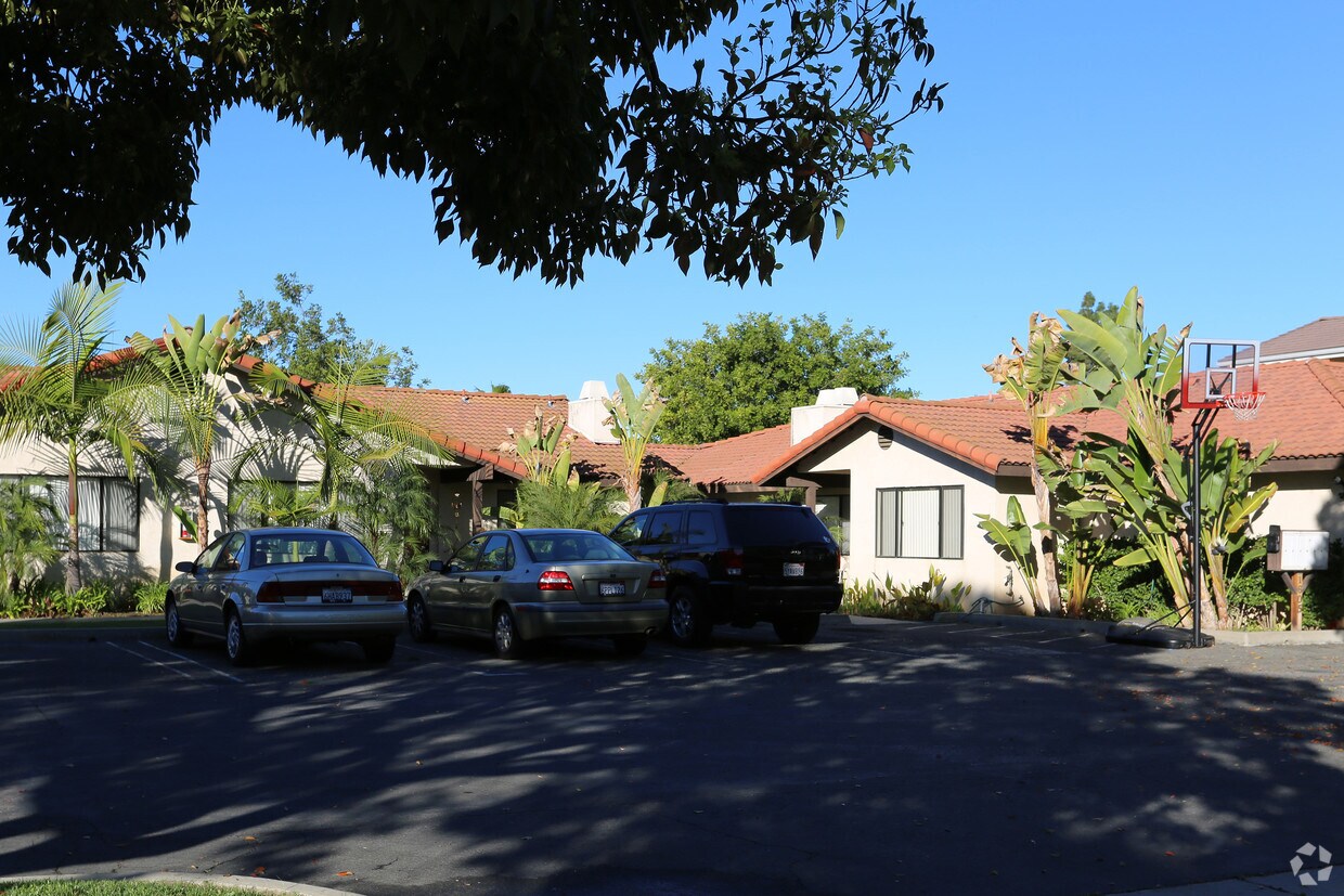 Foto principal - 1605 S Maple St