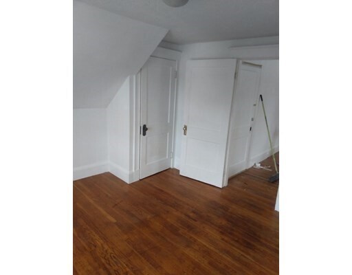 Building Photo - 21 Highland Ave