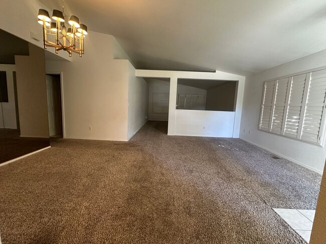 Foto del edificio - Adorable single story, 3 bedroom, 2 bath h...
