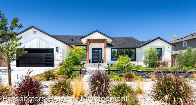 Building Photo - 3 br, 2.5 bath House - 614 Serpentine Ct