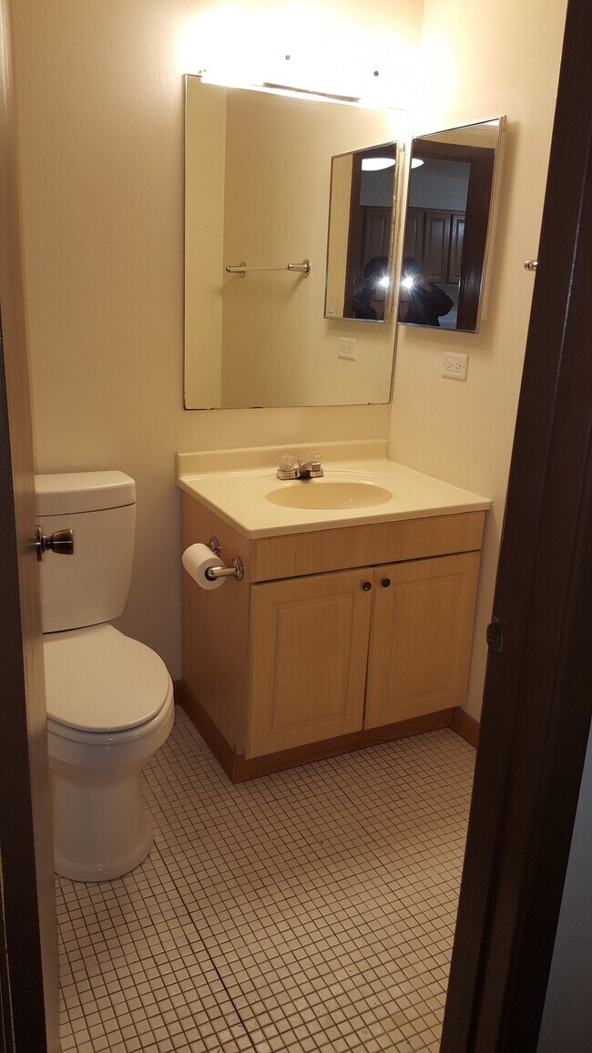 Foto del edificio - 490 Pleasant Run Dr