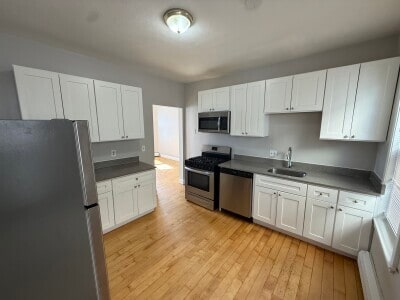 Building Photo - 139 Bowdoin St