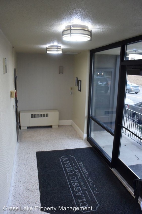 Primary Photo - 2915 W 50th St